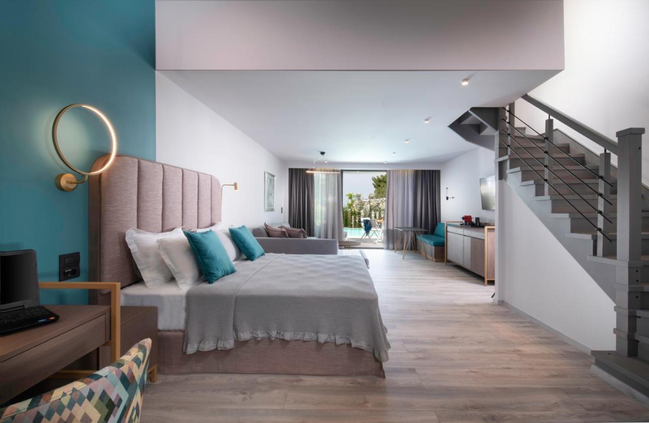 Lagomandra Luxury Suites With Private Pools Nikiti  Buitenkant foto