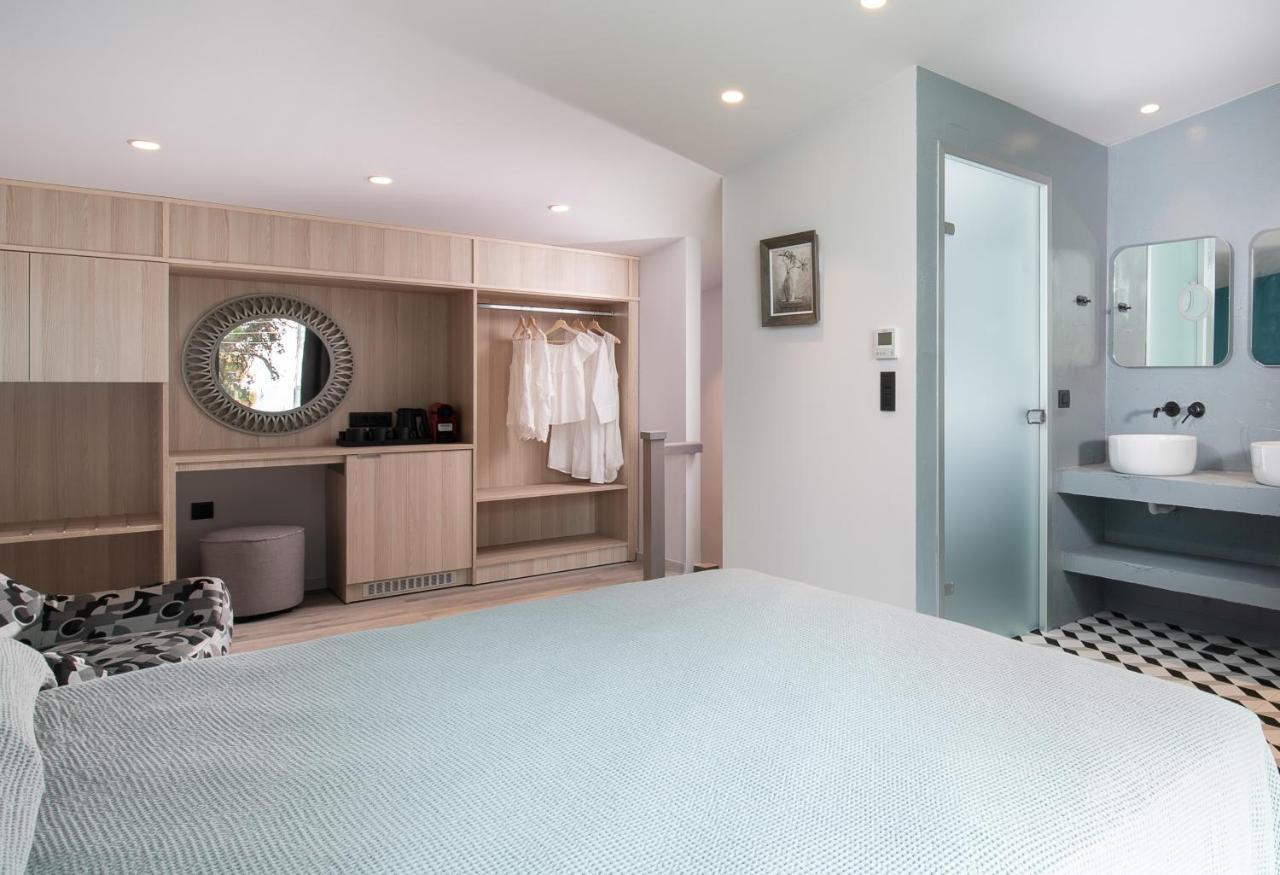 Lagomandra Luxury Suites With Private Pools Nikiti  Buitenkant foto