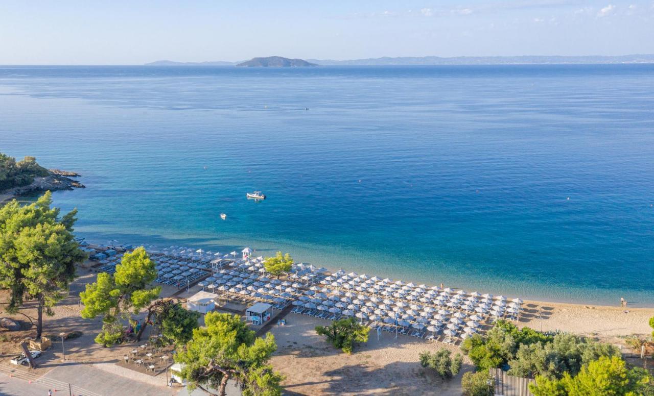 Lagomandra Luxury Suites With Private Pools Nikiti  Buitenkant foto